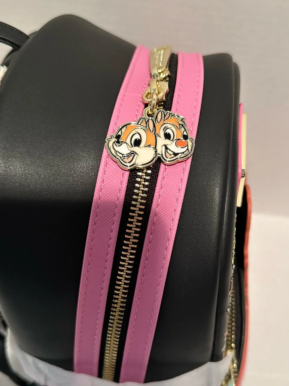 Loungefly Disney NWT Chip & Dale Bat Mini Backpack